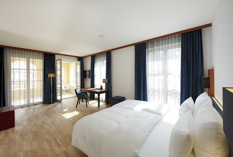 Bedroom 4, Seehotel Villa Linde, Konstanz