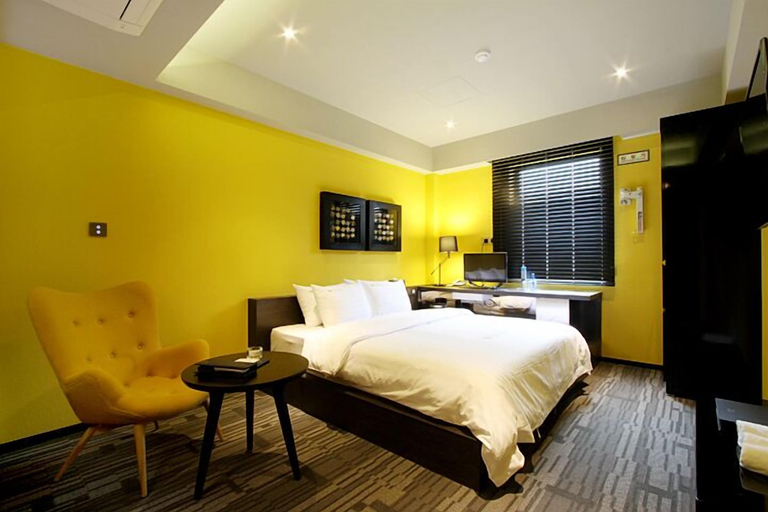 Bedroom 3, Rich Diamond Hotel, Gangbuk