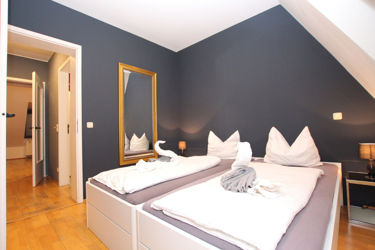 Bedroom 3, SLADKIY SLIVA Boutique Apartment, Leipzig