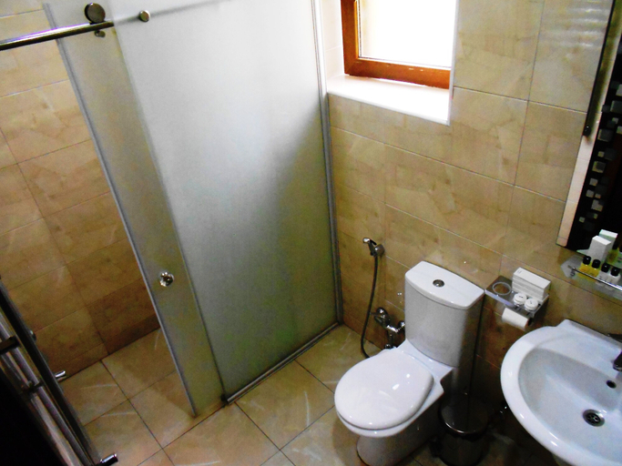 Bathroom 4, Sheki Park, Şəki