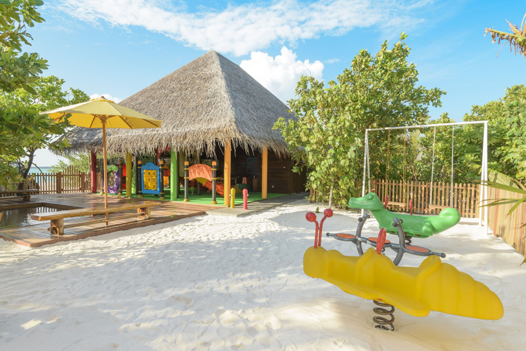 Family & Kids 4, Dhigufaru Island Resort, Baa Atoll