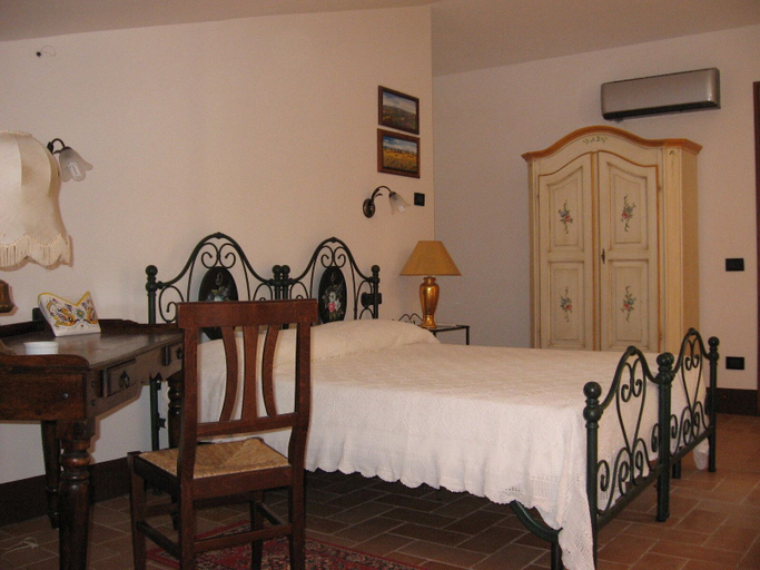 Bedroom 4, Agriturismo La Gismonda, Rome