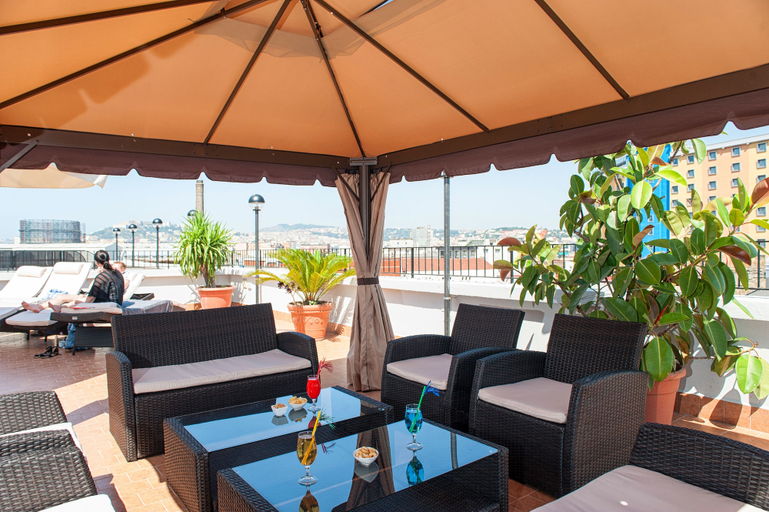 Food & Drinks 5, Hotel Tiempo, Napoli