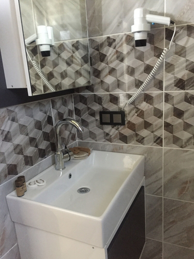 Bathroom 5, Kardeliz Butik Otel, Gökçeada