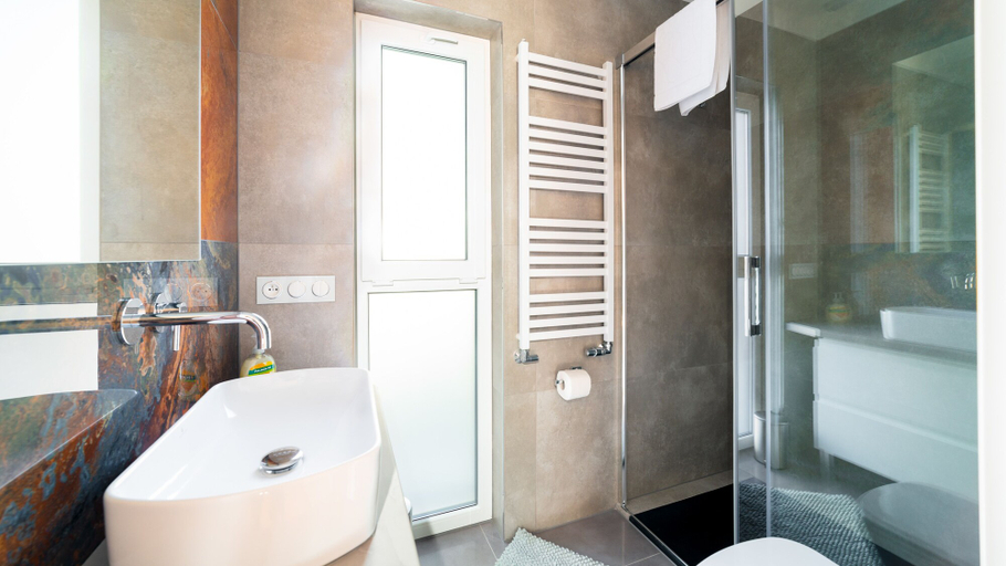 Bathroom 4, Apartamenty Sun & Snow Domki Sikorskiego II, Jelenia Góra