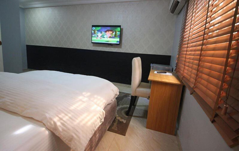 Bedroom 2, Bilton Continental Hotel, Owerri Municipal