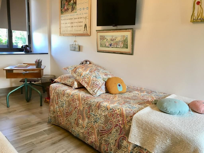 Bedroom 5, Logis de la Roche, Deux-Sèvres