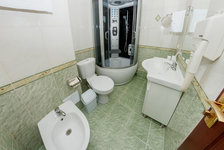 Bathroom 3, Bozok Hotel, Astana City