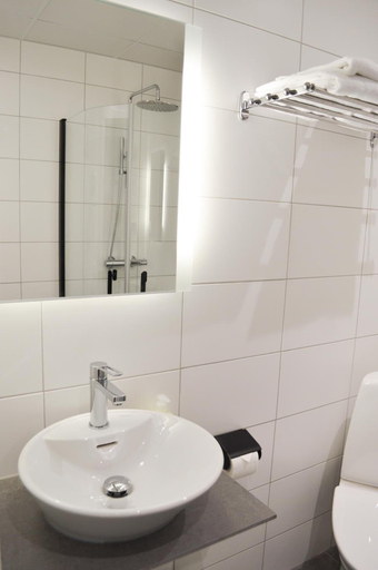 Bathroom 3, Hotell Stortorget, Östersund