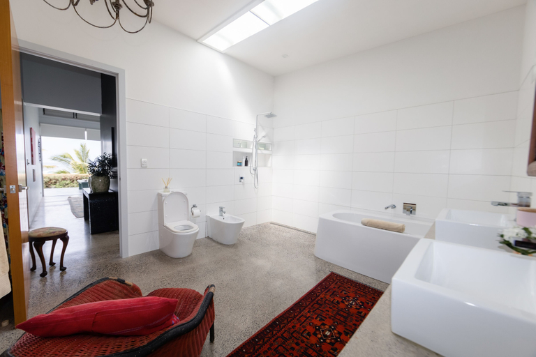 Bathroom 4, Coast Cook Islands - 3-Bedroom Beachfront Pool Villa, Rorotonga
