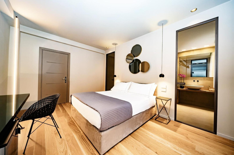 Bedroom 4, Elite Accommodations & Hydromassage Pool, Reggio Di Calabria
