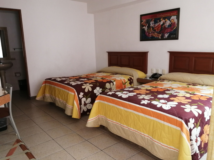Bedroom 4, Hotel Camba, Del Centro