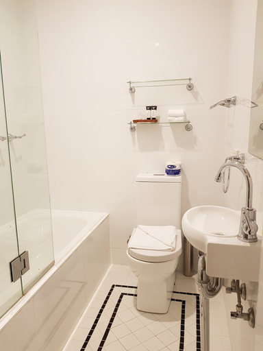 Bathroom 3, The Hughenden Boutique Hotel, Sydney