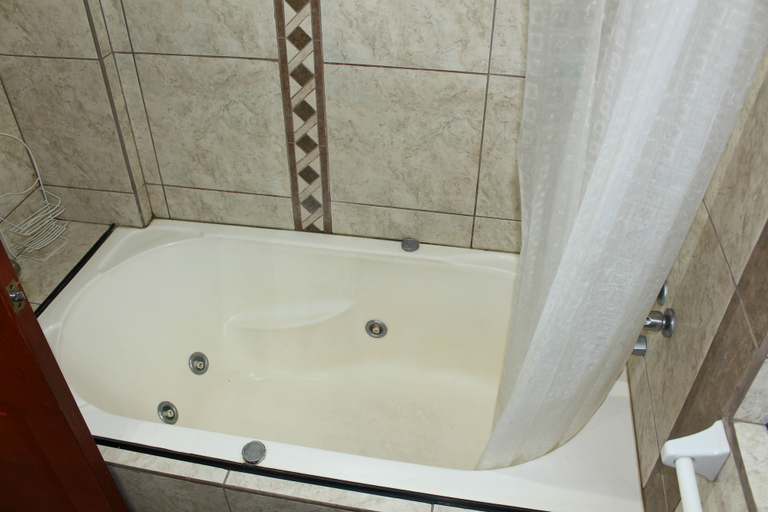 Bathroom 3, Comfortable Departamento Familiar Cusco, Cusco