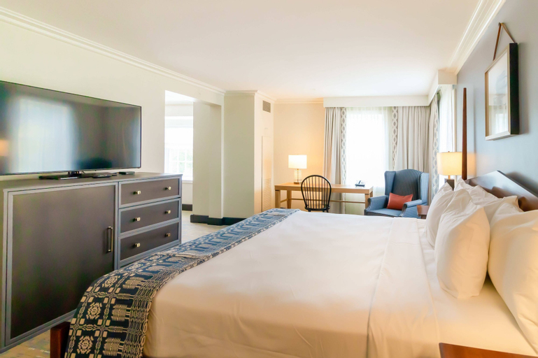 Bedroom 13