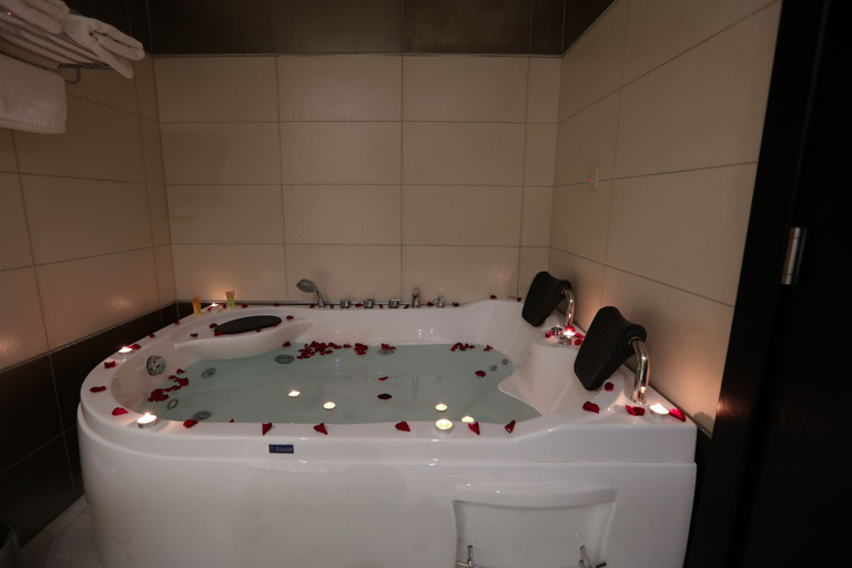 Bathroom 5, LE DIYAR Al Waha Hotel Riyadh, Riyadh