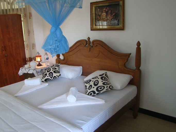 Bedroom 2, Bentota Dilu Villa, Beruwala