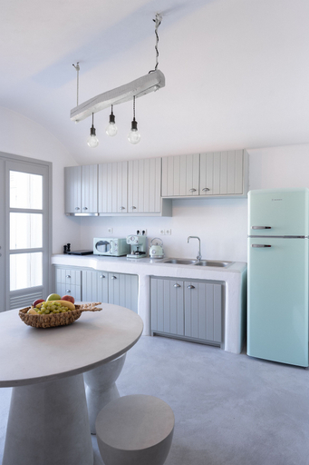 Others 5, Yposkafon Concept, South Aegean