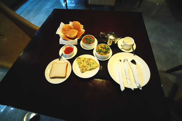 Food & Drinks 5, Hotel Peridot Deluxe Delhi Airport, Delhi