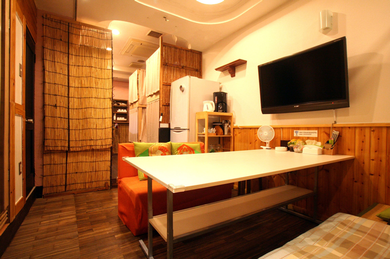 Pokapokahotel, Osaka