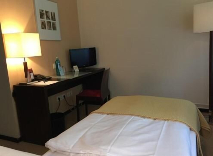 Bedroom 4, DämeritzSeehotel, Berlin