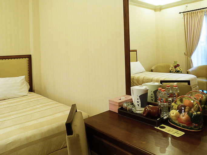 Bedroom 6