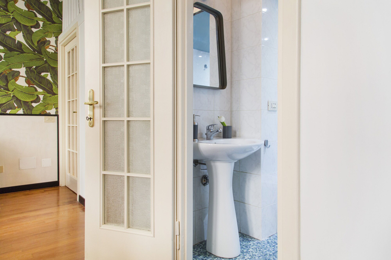 Others 5, Monserrato Apartment, Rome