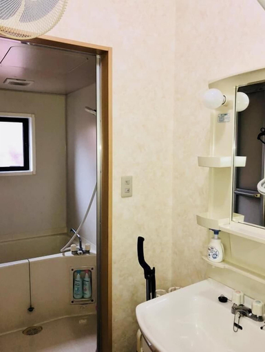 Bathroom 3, Midtown Sakura Apartment House 201, Nachikatsuura