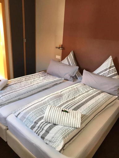 Bedroom 2, Hotel Bed & Breakfast Steinfeld, Vechta