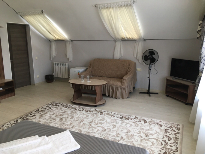 Bedroom 2, Ustyzhna Hotel, Ustyuzhenskiy rayon