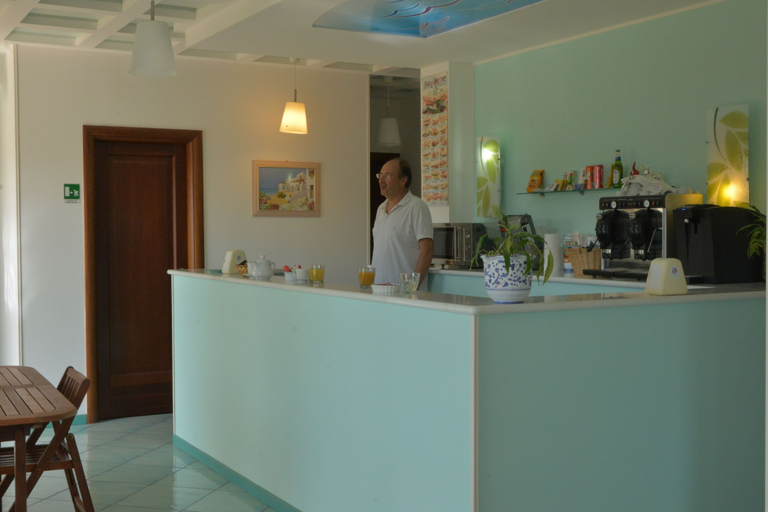 Others 5, Larus Hotel, Cosenza
