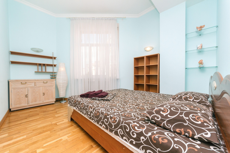 Bedroom 4, Apartments Kreshchatik 27-47, Shevchenkivs'kyi