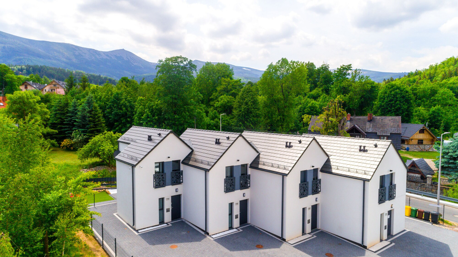 Exterior & Views 2, Apartamenty Sun & Snow Domki Sikorskiego II, Jelenia Góra