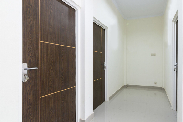 Others 4, Hotel O Travel-inn, Sleman