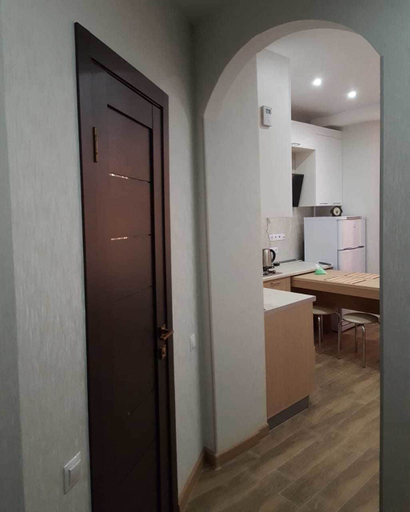 Bathroom 4, Apartment on Prosvecheniya, Sochi gorsovet