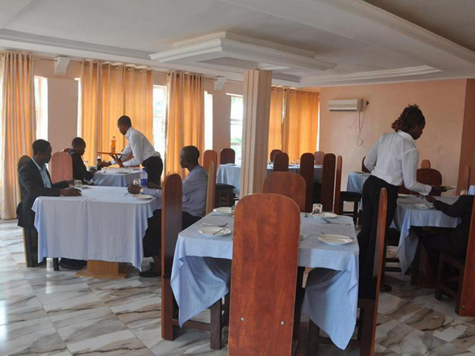 Food & Drinks 5, Nera Hotel - Adults Only, AbujaMun