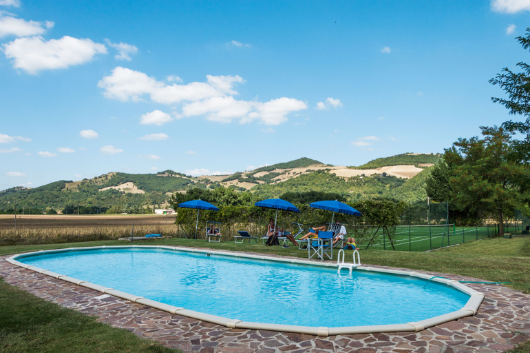Sport & Beauty, Agriturismo Calterrazzano, Pesaro E Urbino