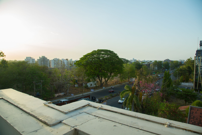 Others 5, The Majestic Manor, Nagpur