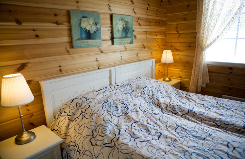 Bedroom 3, Salkolahti Kiiltavainen, Pirkanmaa