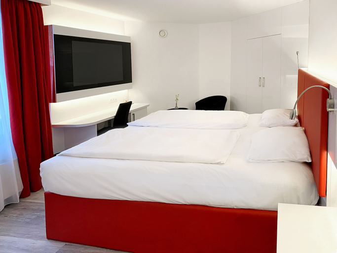Bedroom 3, DORMERO Hotel Düsseldorf, Mettmann