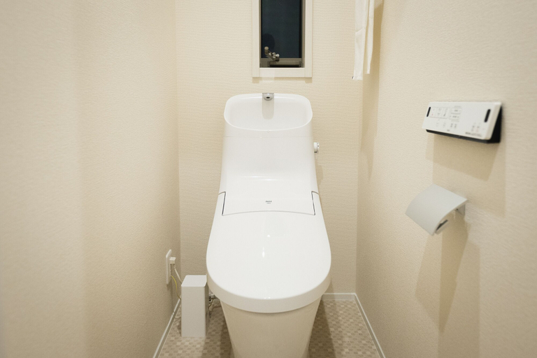 Bathroom 4, Vieuno Stay Hakata 2, Fukuoka