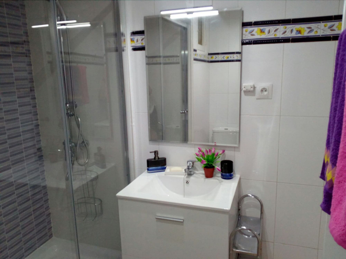 Bathroom, Apartamento Valdecantos 1st Line, Málaga