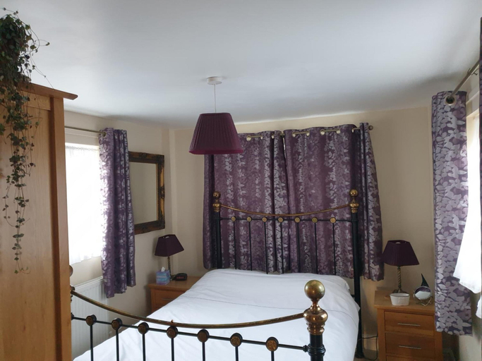Bedroom 2, The Summer Room, Norfolk