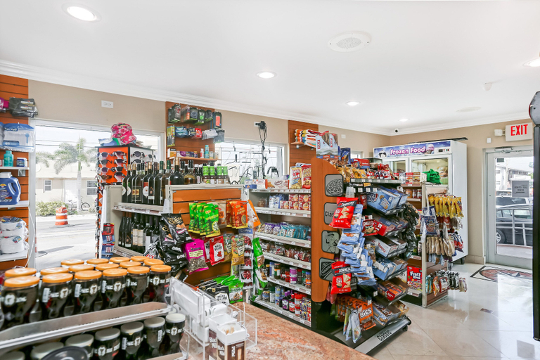 Food & Drinks 5, Paradise Oceanfront HBH, Broward