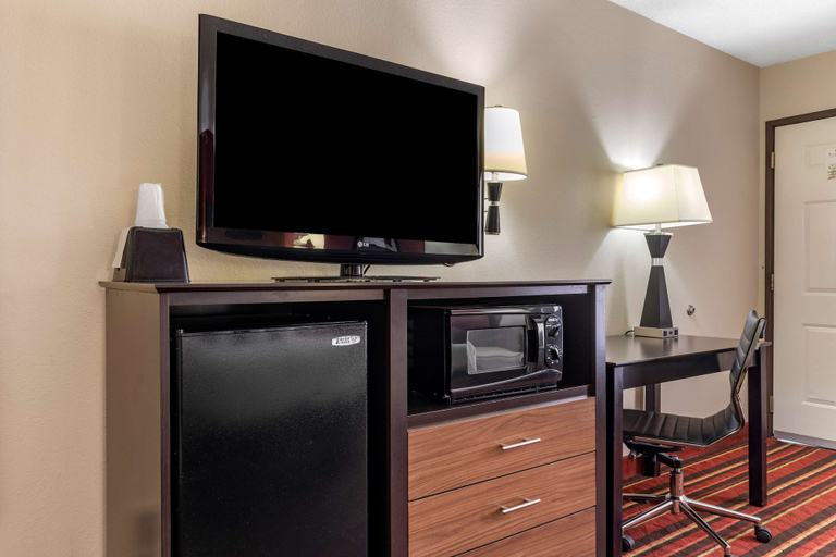 Others 5, Best Western Lindale Inn, Smith
