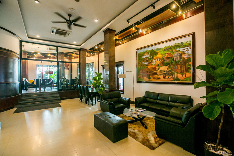Seasons Riverside Hotel, Chanthabuly