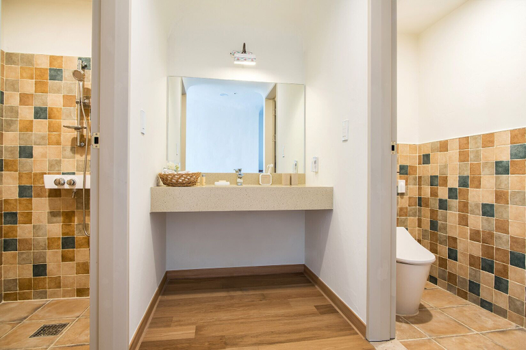 Bathroom 4, Club ES Jeju Resort, Seogwipo