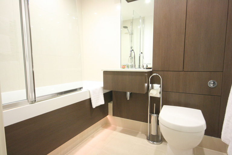 Bathroom 3, NG Apartments London, London