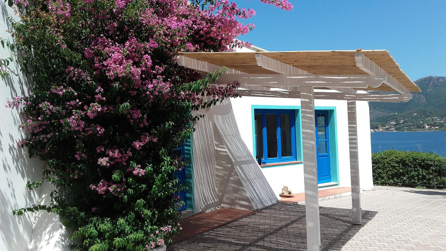 Exterior & Views 2, Hotel Grotte del Paradiso, Livorno