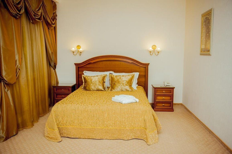 Bedroom 3, Hotel Gulf Stream, Vysokogorskiy rayon